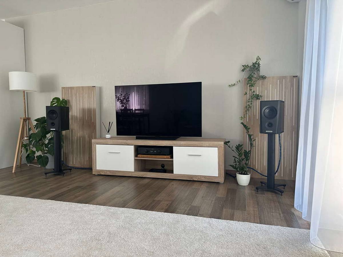Silent schallabsorbierender Schallschutzteppich in einem HiFi-Raum